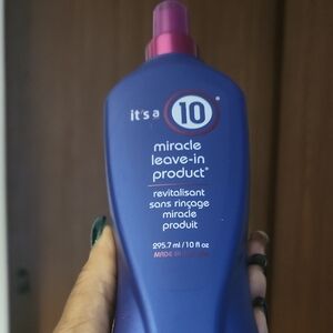 Its A 10 Miracle Leave-In Product